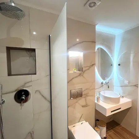 Geomar Luxury * Skala Marion