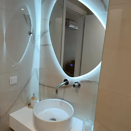 Geomar Luxury 아파트